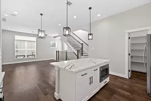904 Martin St, Houston, TX 77018 - Photo 8