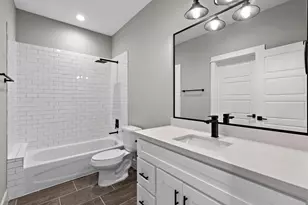 904 Martin St, Houston, TX 77018 - Photo 12