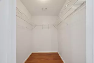 9927 Glenkirk Dr, Houston, TX 77089 - Photo 12