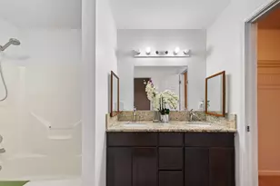 9927 Glenkirk Dr, Houston, TX 77089 - Photo 10