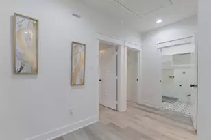890 Lucky St, Houston, TX 77088 - Photo 24