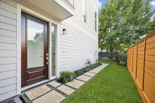 524 Sandman St, Houston, TX 77007 - Photo 2