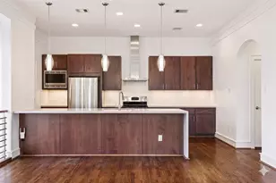 524 Sandman St, Houston, TX 77007 - Photo 4