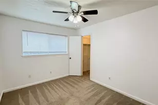 18010 Blundell Dr, Spring, TX 77388 - Photo 14