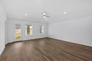 27718 Hudson Sands Ln, Katy, TX 77493 - Photo 10