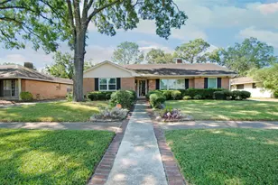 1006 Baymeadow Dr, Houston, TX 77062 - Photo 1