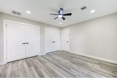 10413 Muscatine Street, Houston, TX 77029 - Photo 20