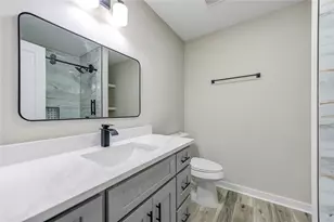 10413 Muscatine St, Houston, TX 77029 - Photo 28
