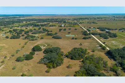 000 Cr 2152, Rock Island, TX 77470 - Photo 8