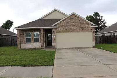 304 Carlos Leal Drive, Dayton, TX 77535 - Photo 1