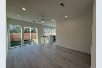 2000 Riverside Farms Road #17102, Austin, TX 78741 - Photo 12