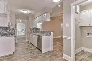 13727 Overbrook Ln, Houston, TX 77077 - Photo 6