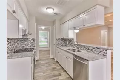 13727 Overbrook Lane, Houston, TX 77077 - Photo 4