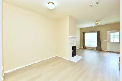 2930 Grants Lake Boulevard #2704, Sugar Land, TX 77479 - Photo 8