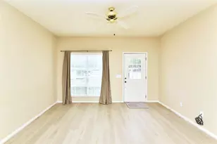 2930 Grants Lake Blvd, Sugar Land, TX 77479 - Photo 6