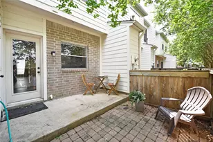 2930 Grants Lake Blvd, Sugar Land, TX 77479 - Photo 2