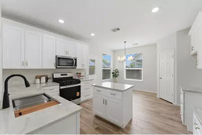 13522 Summer Villa Lane, Houston, TX 77044 - Photo 12