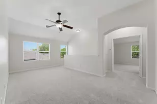 13522 Summer Villa Ln, Houston, TX 77044 - Photo 18