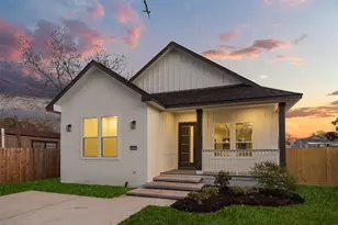 615 Lettie St, Richmond, TX 77469 - Photo 1