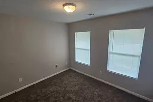 14190 Green Wing Cir, Willis, TX 77318 - Photo 4