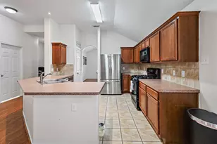 7419 Superior Dr Dr, Baytown, TX 77521 - Photo 10