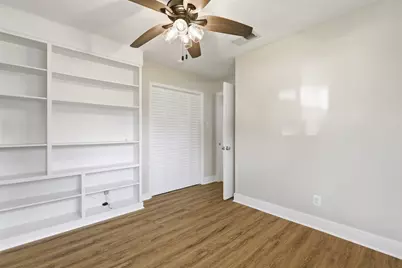 120 Caldwell Street, Baytown, TX 77520 - Photo 14