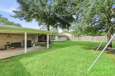 120 Caldwell Street, Baytown, TX 77520 - Photo 28