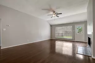 1930 Greenbriar Colony Dr, Houston, TX 77032 - Photo 8