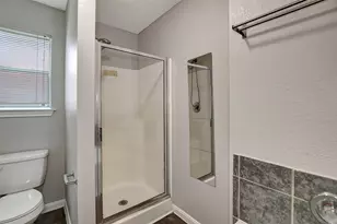 1930 Greenbriar Colony Dr, Houston, TX 77032 - Photo 26