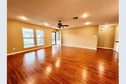 7017 Caldwell Road, Hitchcock, TX 77563 - Photo 8