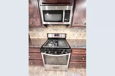 7017 Caldwell Road, Hitchcock, TX 77563 - Photo 16