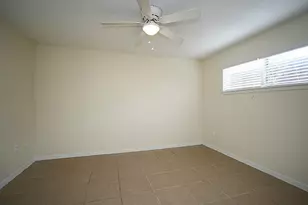 3702 Flora, Houston, TX 77006 - Photo 6