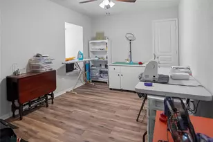 12315 Fisher Dr, Mont Belvieu, TX 77523 - Photo 26