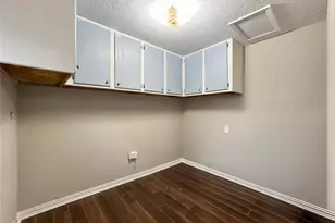 1706 Avenue A, Danbury, TX 77534 - Photo 12