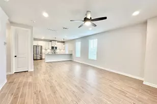 11019 Cane Oak Wy, Houston, TX 77043 - Photo 10