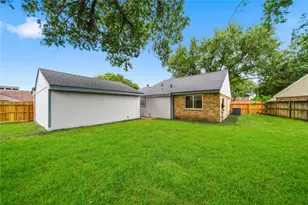1102 Lexington Ct, Missouri City, TX 77489 - Photo 22
