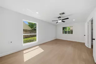 1102 Lexington Ct, Missouri City, TX 77489 - Photo 14