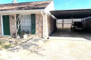 10122 Shadow Wood Dr, Houston, TX 77043 - Photo 14