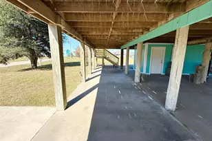 954 Eastview, Port Bolivar, TX 77650 - Photo 24