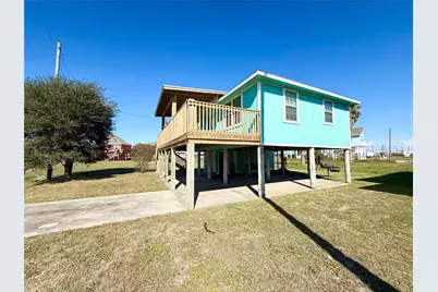 954 Eastview, Port Bolivar, TX 77650 - Photo 2