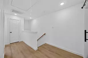 8210 Sterlingshire St, Houston, TX 77078 - Photo 18