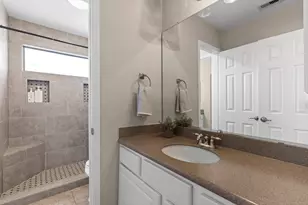 63 W Lasting Spring Cir, The Woodlands, TX 77389 - Photo 26