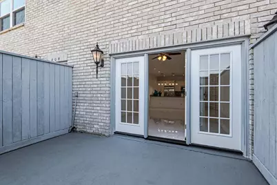 402 Wilcrest Drive #402, Houston, TX 77042 - Photo 12