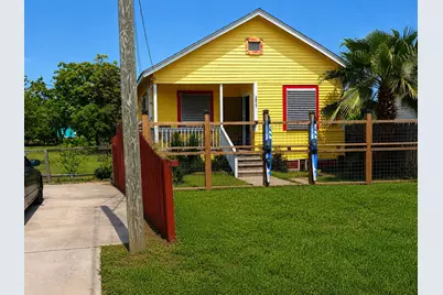 2825 N Sonny Lane, Galveston, TX 77554 - Photo 2