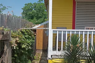 2825 N Sonny Ln, Galveston, TX 77554 - Photo 8