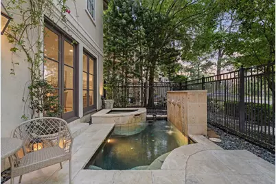 30 Hackberry Lane #A, Houston, TX 77027 - Photo 2