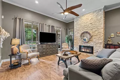 1810 Stonecreek Circle, Friendswood, TX 77546 - Photo 14