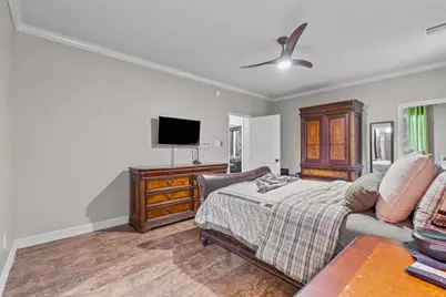 1810 Stonecreek Circle, Friendswood, TX 77546 - Photo 28
