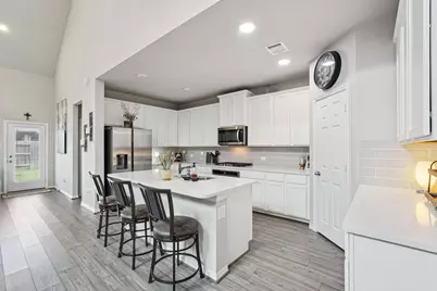 10126 Bayou Oaks Drive, Conroe, TX 77385 - Photo 14
