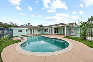 13902 Ambrose St, Houston, TX 77045 - Photo 44